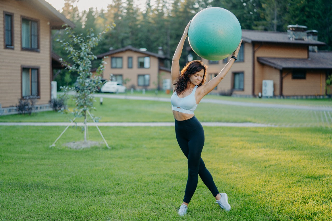 Four Reasons You Need a Sports Bra in Your Wardrobe.